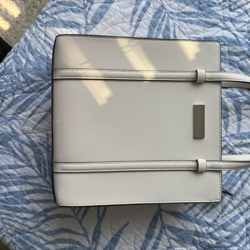 Cream Kate Spade purse